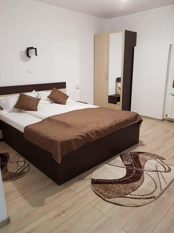 Cabana Sarmis Costesti Kültér fotó